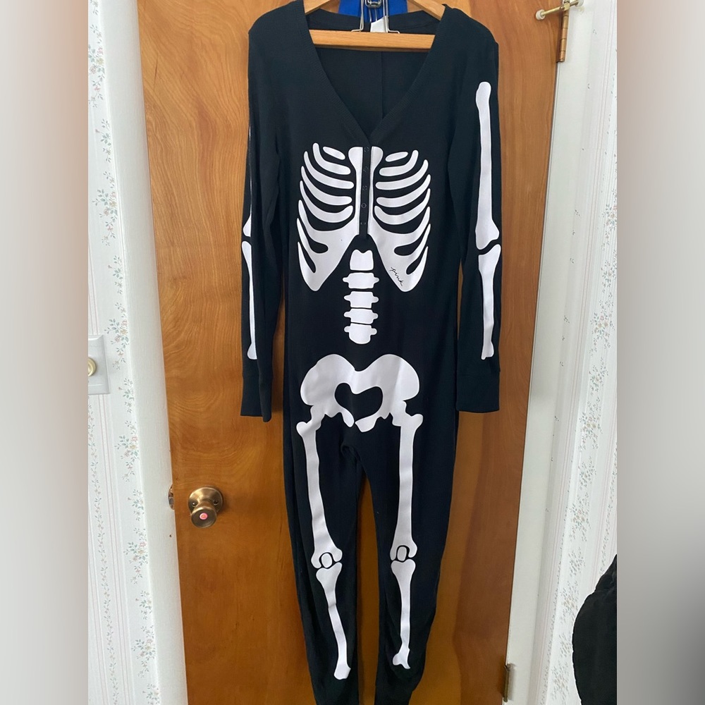 PINK Thermal Skeleton Onsie💀